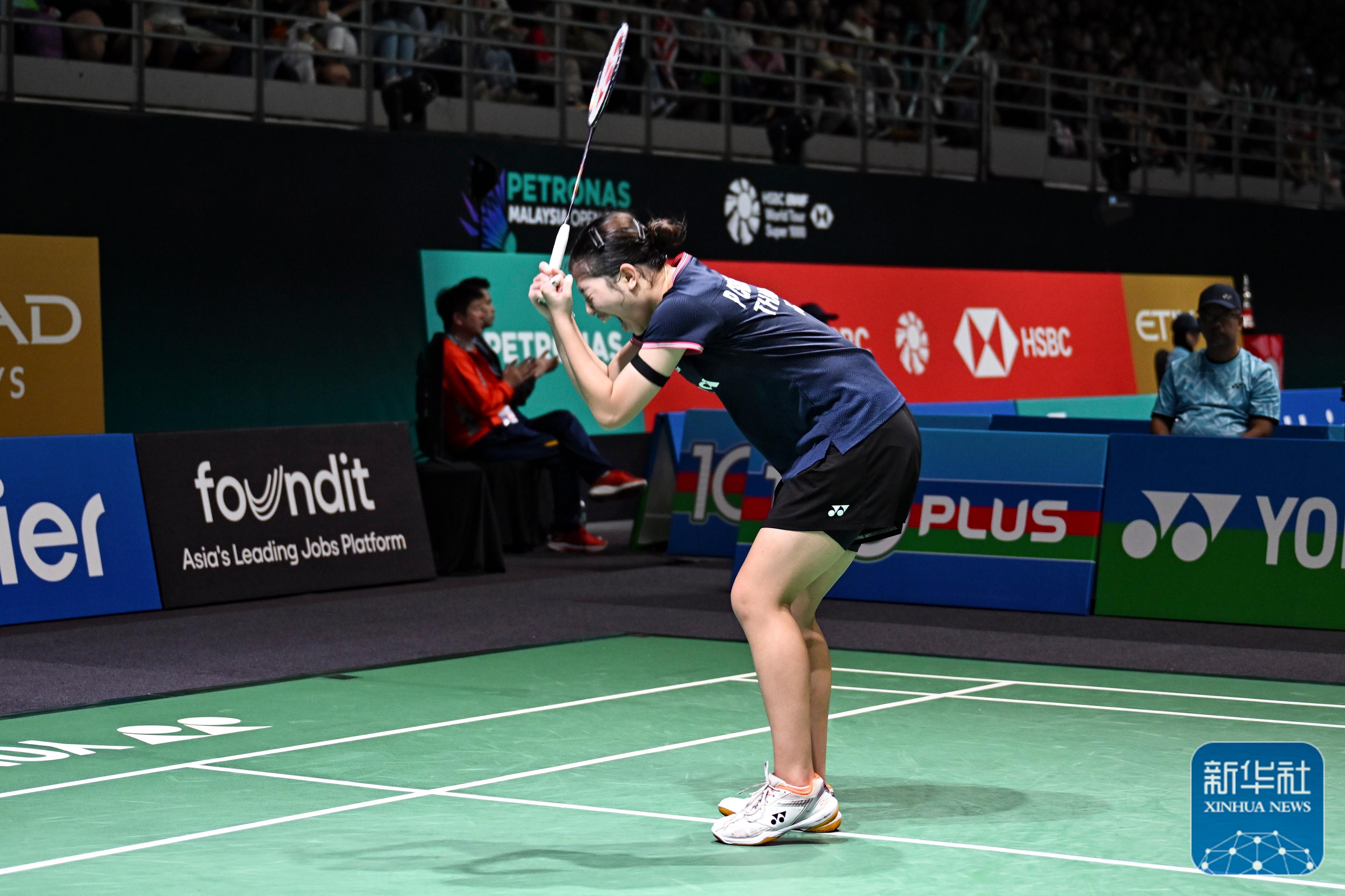 丹麦羽毛球队鏖战马来西亚羽毛球队，戴资颖绝境逆转
